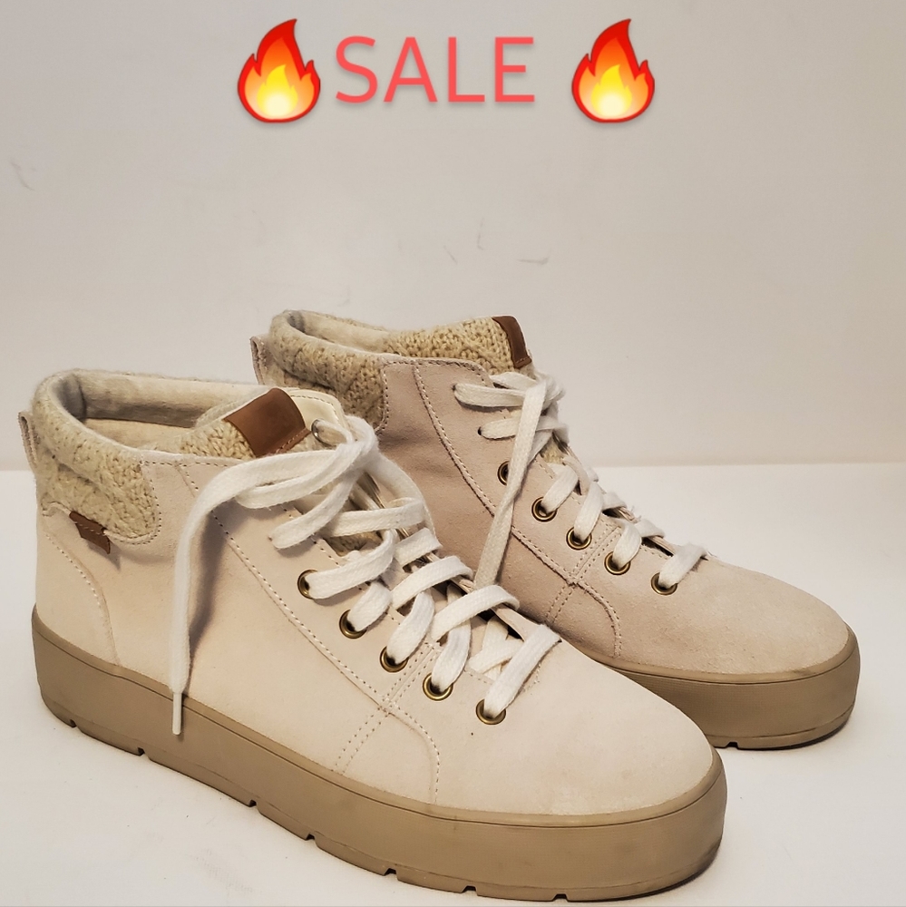 🔥SALE🔥 KEDS Tahoe Suede Cable Knit Boot - Size US 7 - in Like New Condition